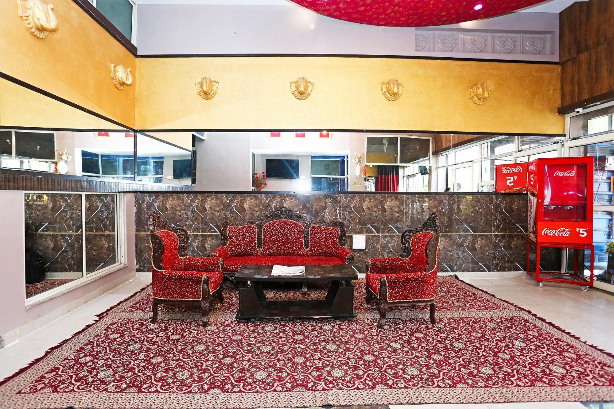 Hotel O Vaishnavi كوتا المظهر الخارجي الصورة