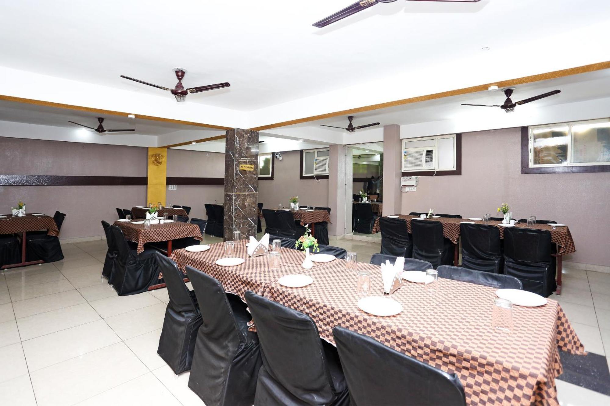 Hotel O Vaishnavi كوتا المظهر الخارجي الصورة